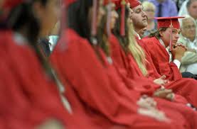 Pomperaug graduates 285 seniors