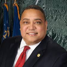 So wonderful to see Lisa Thomas Laury and Dave Roberts today as they were  inducted into our new 6abc Hall of Fame along with Walter Liss (former 6abc  general manager and ABC