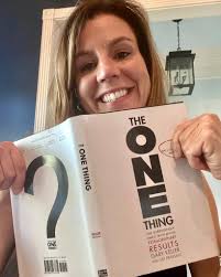 Amanda Eckart's Instagram, Twitter & Facebook