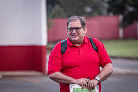 Guto Ferreira valoriza vitória fora e aponta momento ideal para "estocada" do Vila na tabela