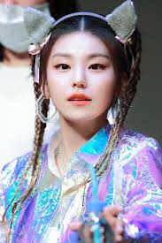 Lu On Twitter Itzy Kpop Girl Groups Kpop Girls