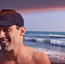 Ecco come si concluderà la settimana. Uomini E Donne Chi E Alessio Campoli Curiosita E Passioni Del Romanaccio Corteggiatore Di Angela Nasti Gallery