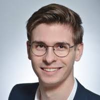 Justin Rohn's Instagram, Twitter & Facebook