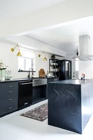 Trend Alert Waterfall Edge Room For Tuesday Blog In 2020 Interior Design Kitchen Kitchen Interior Top Kitchen Cabinets