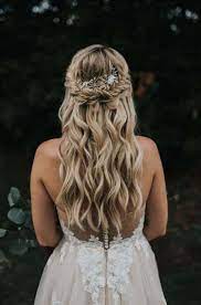 Here are the 20 lovely and elegant bridal wedding hairstyles for medium length hair with tips on how best to wear them. Wedding Hairstyles Half Up Half Down With Veil Bathing Suits 63 Ideas Bride Hairstyles Wedding Hair Inspiration Hair Styles