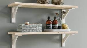 For longer shelves simply use more brackets for extra support. Country Wooden Shelf Bracket Pinewood Regalraum Com