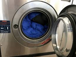 See full list on wikihow.com How To Wash A Down Sleeping Bag Gearjunkie
