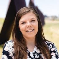 Nora Engel's Instagram, Twitter & Facebook