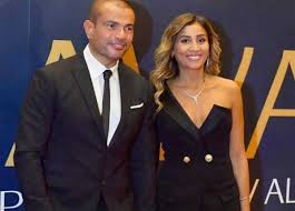 Coincidentally, and luckily, the actress was just around the corner and overheard them talking about her, which is when she heads over to introduce. Banana Nuts Dina El Sherbiny Ignites Amr Diab S Concert At El Manara Theater Watch The Video Eg24 News