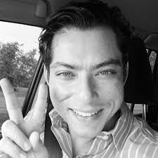 Le dan calle a Remy Hace poco la Fiscal estaba segura que con el caudal  probatorio, Remy quedaría en aprehensión. Remy quedó con reportes  periódicos lunes, miércoles y viernes, bajo cargos de