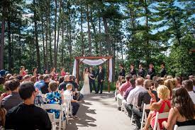 Wisconsin Dells Weddings At Chula Vista Resort Wisconsin Dells Chula Vista Outdoor Wedding Venues