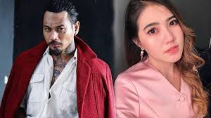 Via Vallen vs Jerinx SID dan Fenomena Musisi Instan, Siapa yang Salah?  Halaman 1