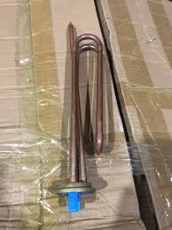 Elemen, elemen heater, heater, element, switch, water heater, bobyn & mantel heater, catridge heater, thermoregulator, thermostat, silica & ceramik heater di ltc glodo elemen panas listrik (electrical heating element) pada water heater yaitu suatu alat elektrik yang bisa memanaskan air dengan gampang serta cepat.sumber panas elemen itu didapatkan dari kawat yang mempunyai. Jual Elemen Pemanas Air Element Water Heater Ariston 1200w 1500w 2000w Di Lapak Electric Appliance Store Bukalapak