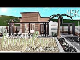 Bloxburg No Gamepass Modern Bungalow 45k Mobile Speedbuild Youtube Modern Bungalow Winter House Exterior Bloxburg Houses