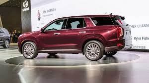 Edmunds also has hyundai palisade pricing, mpg, specs, pictures, safety features, consumer reviews and more. 2020 Hyundai Palisade Is A Three Row Flagship With Luxury Looks