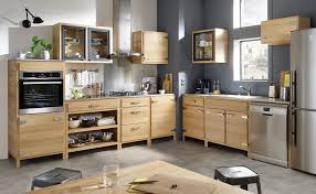 Des Materiaux Varies Pour Une Cuisine Differente Chez Conforama Cuisine Bois Moderne Cuisine Bois Cuisine Conforama