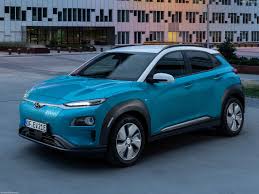 It's part of hyundai's kona range, with petrol and hybrid options also available if you're not ready to embrace a fully electric car just yet. Hyundai Kona Electric 2018 Pictures Information Specs