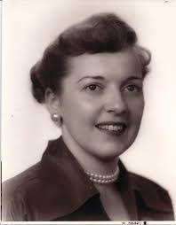 Gladys Leslie's Instagram, Twitter & Facebook