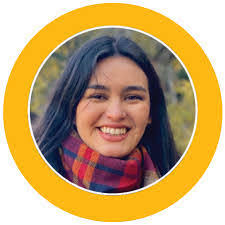 Daresha Jones's Instagram, Twitter & Facebook