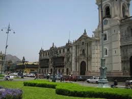 Peru's capital is stunning, but travelers who leave lima for a day will find incredible culture, archeological wonders, rest and relaxation and plenty of. Downtown Lima Peru Bild Von Lima Region Lima Tripadvisor
