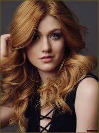 Katherine McNamara Bio, Wiki, Age, Boyfriend, Arrow, Jessie, Shadowhunters,  and Net Worth