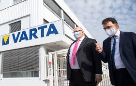 Das chartbild von varta in der analyse. Varta Ag Aktie Springt Uber 100 Euro Peter Altmaier Ubergibt Forderbescheid Manager Magazin