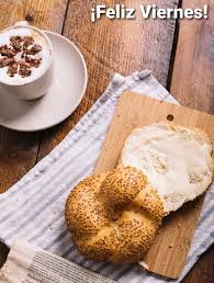 Sabias que:los bebedores jóvenes de café lo hacen en mayor proporción durante el desayuno con el 36.9%;en la tarde:27%, y en la cena:18.7%. Efsc70 Pagina 4 Informacion Tecnologia Y Opinion