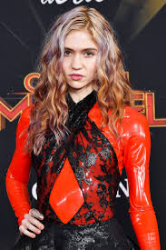 Stream tracks and playlists from grimes (official) on your desktop or mobile device. Grimes Had Part Of Her Eyeball Removed For Seasonal Depression People Com