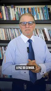 O curso Médio em Teologia tem duração de dois anos. Mais informações: 85  98899-1374.