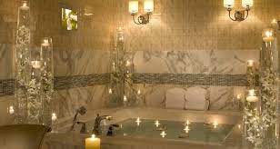 The Palmer House Hilton Hotel Chicago Il Penthouse Suite Bathroom The Penthouse Suite Offers A Private Whi Palmer House Chicago Hotels Chicago Hotel Room