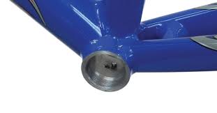 A variant of the external bottom bracket, pressfit cut weight by up to 40 grams and provide easier installation by allowing you to press the bearing cups into the frame instead of threading them. Bottom Bracket Standards And Terminology Park Tool