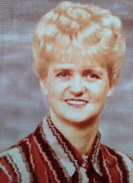 Stephanie Simonton's Instagram, Twitter & Facebook