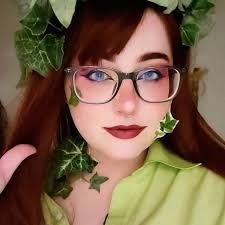 ♪♫ 𝐀𝐯𝐞𝐫𝐲 𝐑𝐨𝐰𝐥𝐚𝐧𝐝 𝐅𝐨𝐱 ♫♪ (@averyrowlandfox) • Threads, Say  more