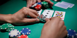 Essential tips for amateur poker players - BuffaloChristian Blog
