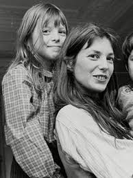 A celebration of actresses jane birkin and charlotte gainsbourg in anticipation of an upcoming series at the film society of lincoln center in nyc. Kate Barry Jane Birkin Daughter Dead In Paris