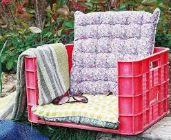 The traditional black color gives an industrial chic and colorful shades turn it into a fantastic attraction in the room or outside. 10 Diy Ideas To Transform Your Garden Into A Work Of Art Ecobnb