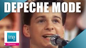 { cause des garons} tu dconnes on va pas te faire encore un plan grocacom de quel plan tu causes tu oses des trois quarts comment c'est ? A Caus Des Garcons A Caus Des Garcons Archive Ina Youtube