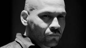 Frank Exum's Instagram, Twitter & Facebook