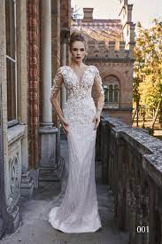 Rochii de mireasa exclusiviste pentru o mireasa superba alese special pentru tine din colectiile designerilor celebri: Rochii De Mireasa Roxy Reina