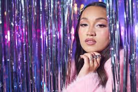 XO, Kitty and To All The Boys parallels