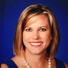 Amie Pitts (@amielpitts)