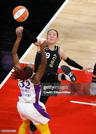 1,095 Park Ji Soo Photos & High Res Pictures