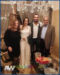 وعاد صلاح محسن للأهلي بعد انتهاء إعارته مع سموحة، ليشارك في فوز الفريق الأحمر على الاتحاد السكندري والتأهل لنهائي كأس مصر لمواجهة طلائع الجيش. Ù…Ø­Ù…Ø¯ Ø§Ù„Ø´Ø±Ù†ÙˆØ¨ÙŠ Ø§Ù„Ø¹Ù…Ø± Ø§Ù„Ø¯ÙŠØ§Ù†Ø© Ø§Ù„Ø¯Ø±Ø§Ø³Ø© Ø²ÙˆØ¬ØªÙ‡ ÙˆØ§Ù„Ø³ÙŠØ±Ø© Ø§Ù„Ø°Ø§ØªÙŠØ© ÙÙ†Ø§Ù†ÙŠÙ† Ø¹Ø±Ø¨ Ù…Ø²Ø§Ù…ÙŠØ²Ùˆ