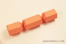 Origami Christmas Cracker Video Tutorial Paper Kawaii Christmas Origami Christmas Crackers Origami
