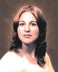 Kathy Quinones's Instagram, Twitter & Facebook