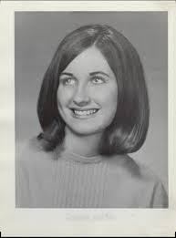 Randi Beck's Instagram, Twitter & Facebook