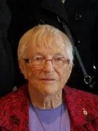 Lou Banta's Instagram, Twitter & Facebook