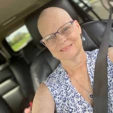 Lisa Spires's Instagram, Twitter & Facebook