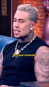 Mc Daniel vira personal trainer nas horas vagas kkkk