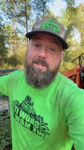 Come with me to clear some hunting lanes at my deer stand! Lets goooo its  almost that time #growitwemowit #foryou #lawncare #smallbusiness  #deerhunting #southeastgeorgia #tips #tools #motivation